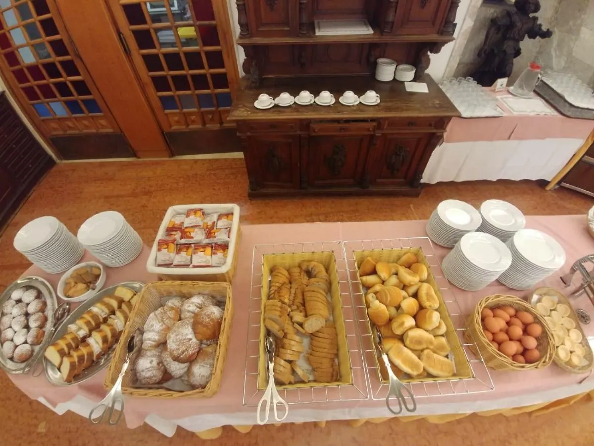 Hotel Vello D'Oro Taormina 3*,