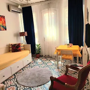 Oda ve Kahvaltı La Bella