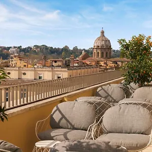 Otel Radisson Collection Hotel, Antica